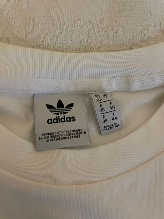 T-shirt  ADIDAS.