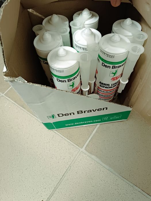 Akryl szpachlowy lekki Den Braven 280ml bialy nowy