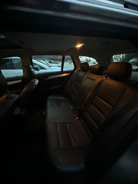 Mercedes 220 CDI Avangard