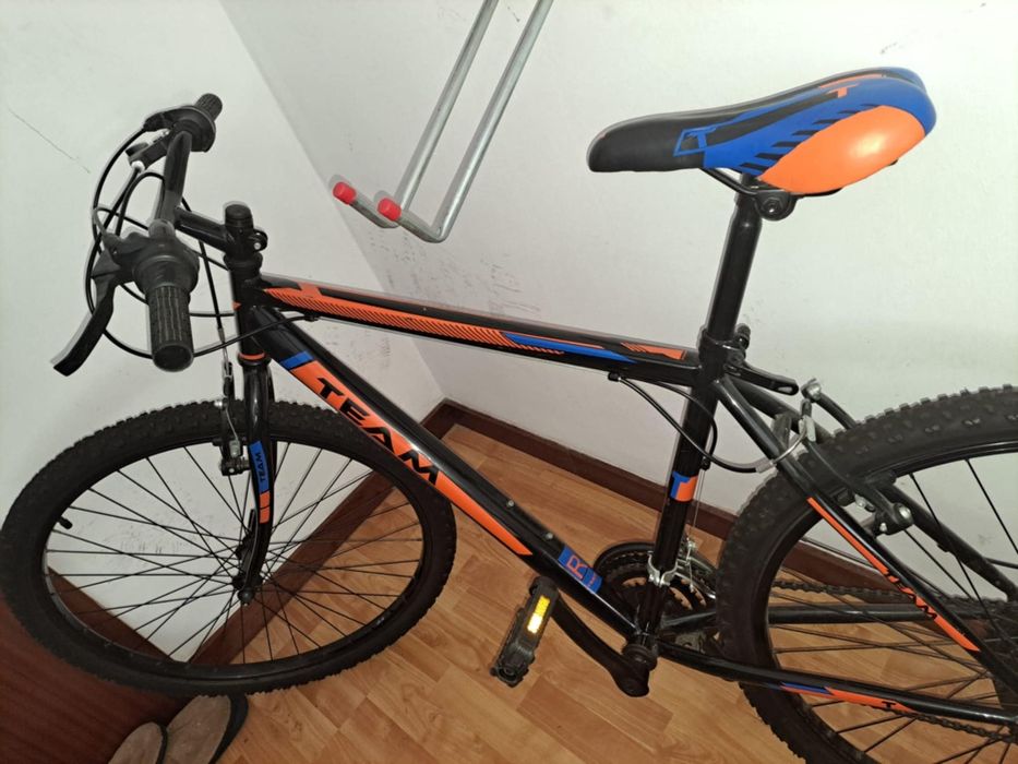 Vende se boa televisao