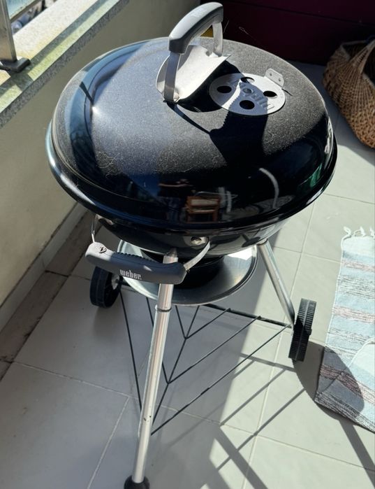 Churrasqueira Weber Compact 47 cm