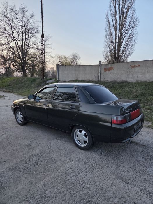 Lada 2110  1.6- 16v