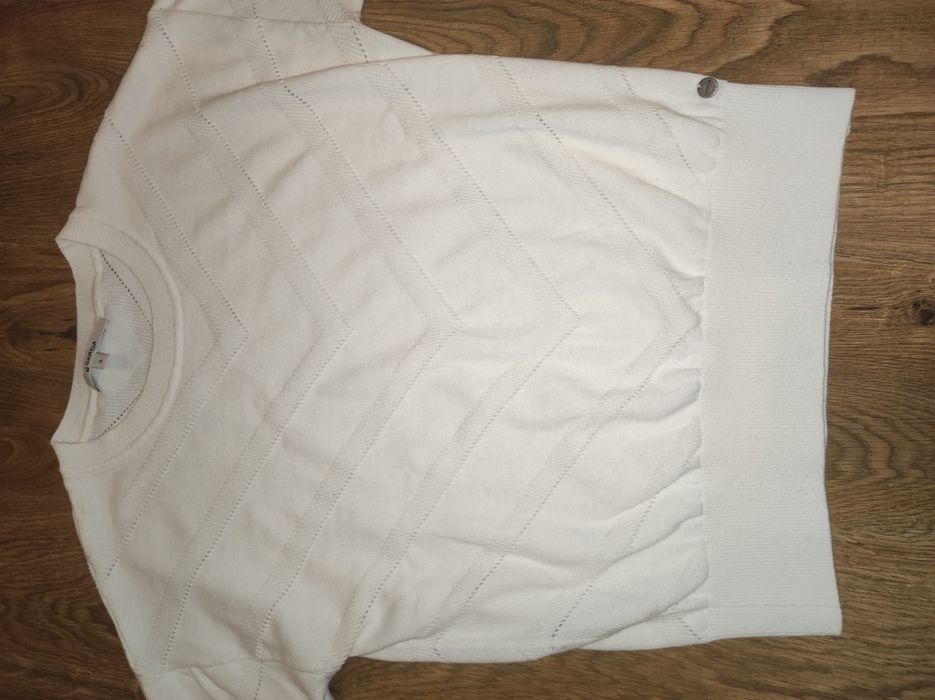 Sweter mleczny Garcia