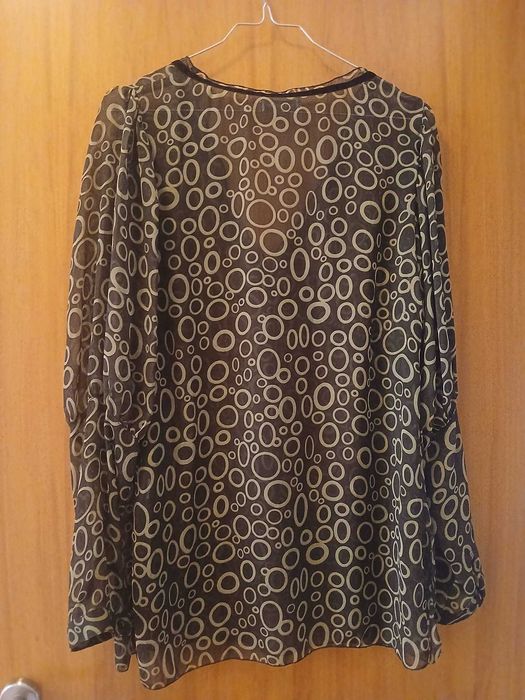 Blusa caqui transparente tam. L