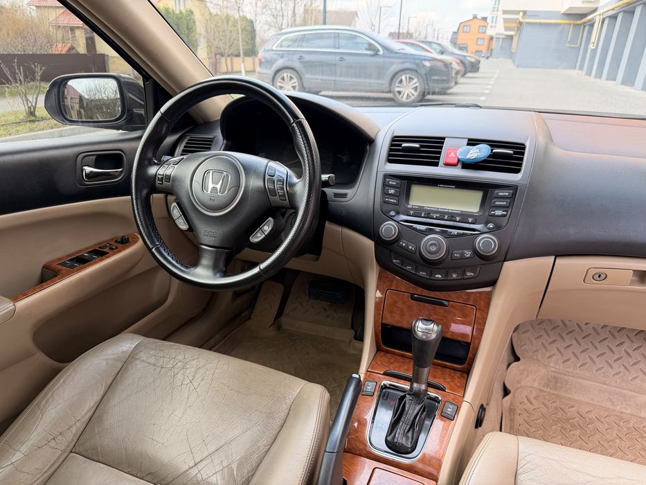 Honda Accord 2.4 автомат 2006 рік