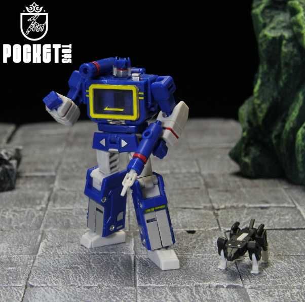 Трансформер Саундвейв Soundwave PocketToys PT-04 з касетами G1 10см