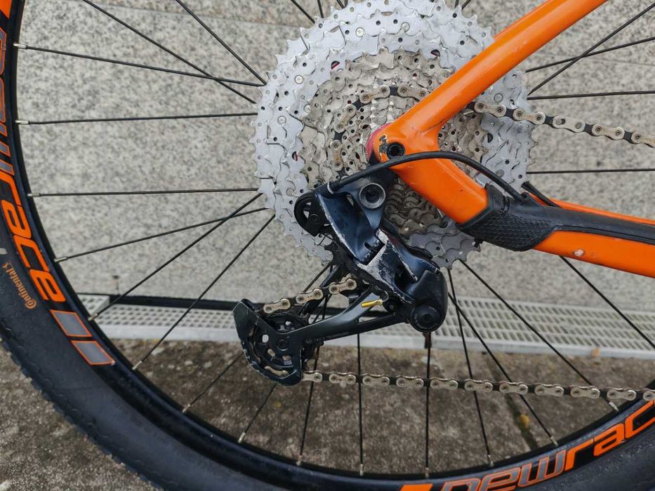 Bicicleta BTT Lapierre  Quadro em carbono