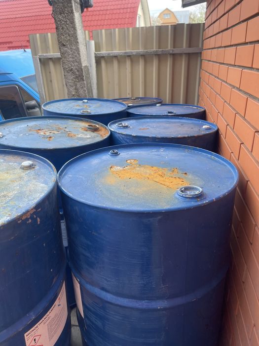 Бочки металеві 200 літрів