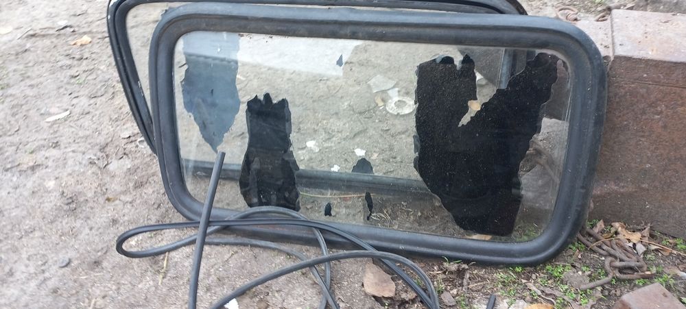 Стекло спалки камаз 5320