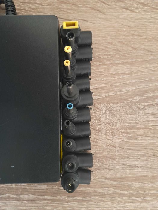 Carregadores  universal 90 w