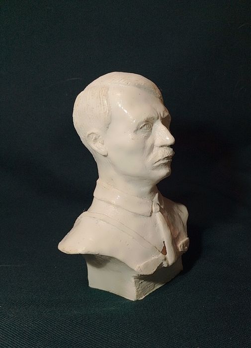 Бюст Гитлера коллекция