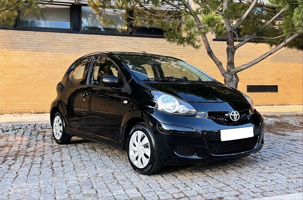Toyota Aygo 1.0 Vti + AC — photo 4