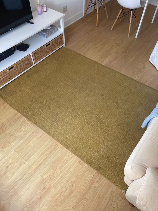 Tapete Ikea amarelo