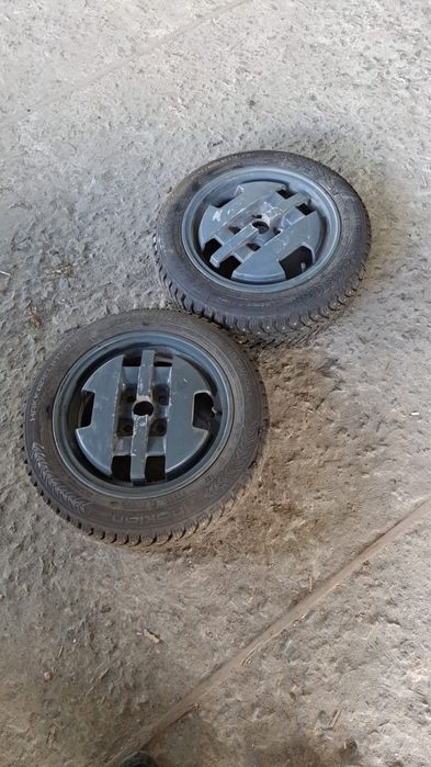 Nokian hakkapeliitta 8 155/65/14 2шт, с дисками