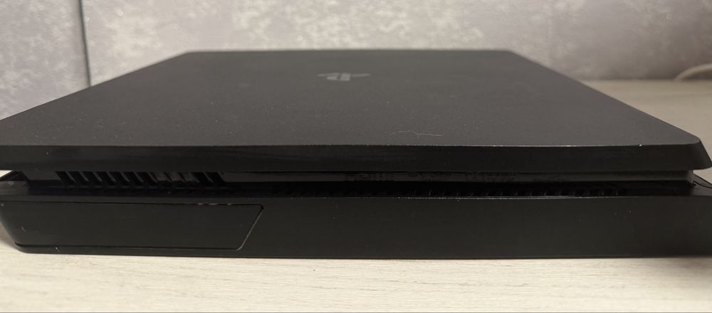 Playstation 4 slim 860gb