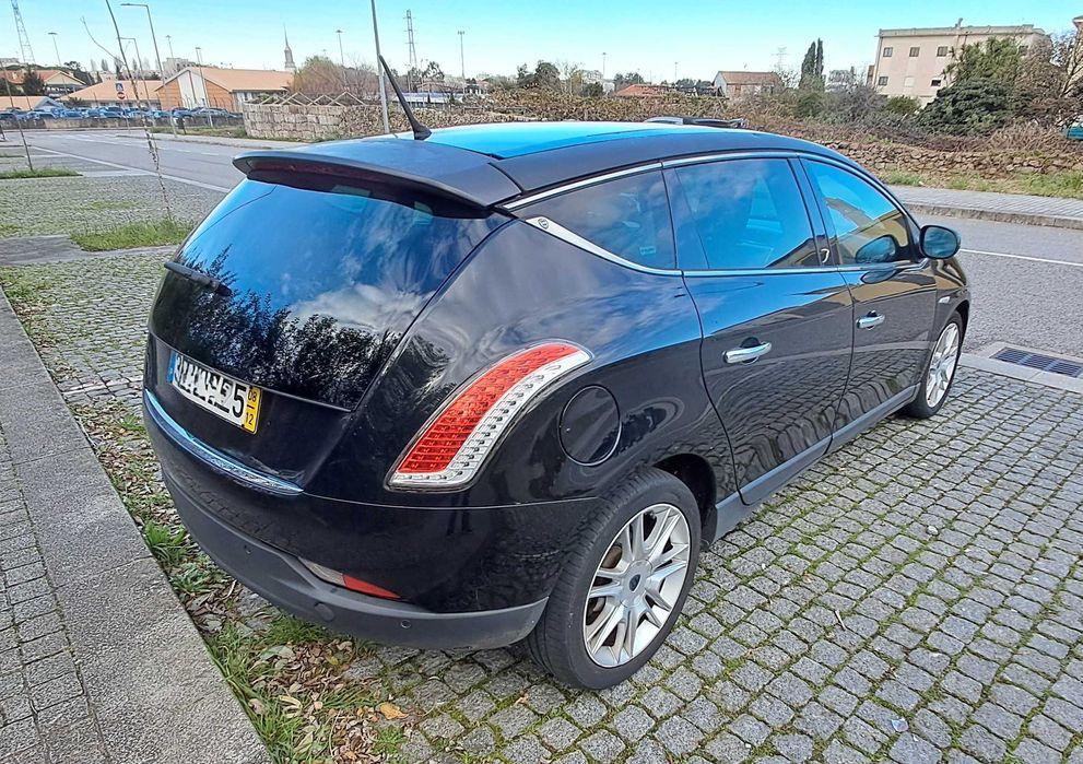 Lancia Delta 1.4T-Jet 150CV Platino