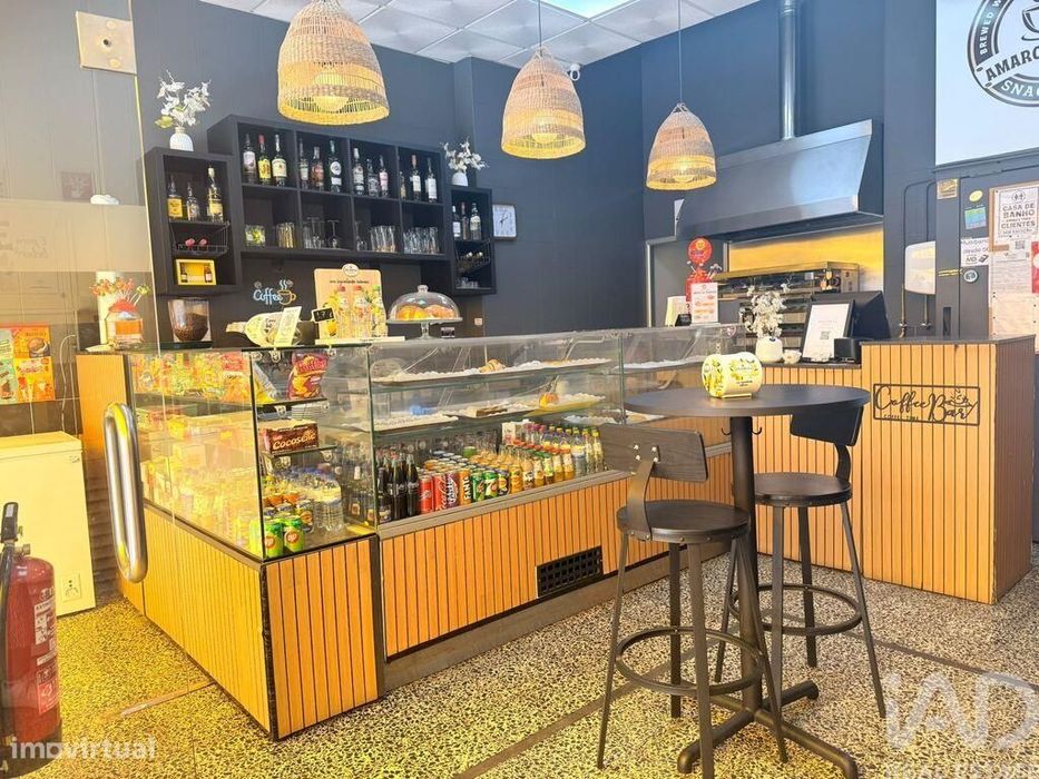 Café / snack-bar em Quarteira de 145,00 m2