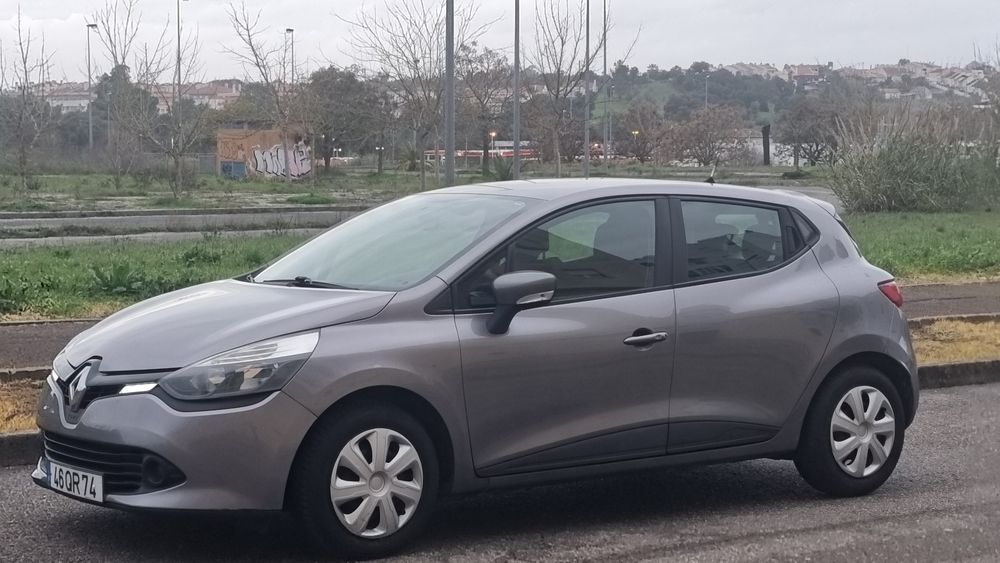 Renault Clio 1.5dci (151 mil km)(dez 2015)
