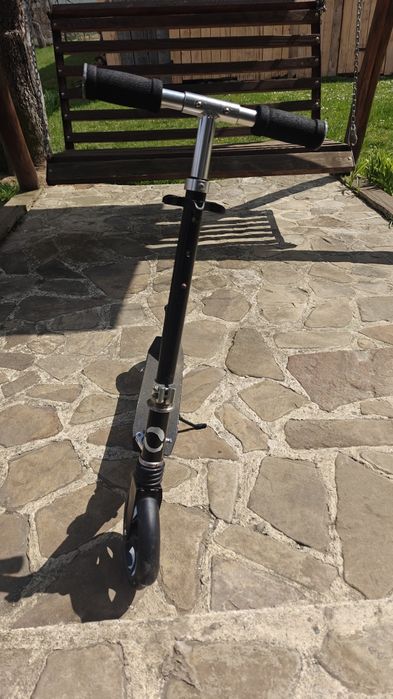 Продам Самокат lionelo