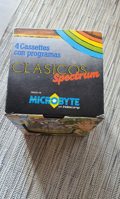 Caixa rara com Jogos ZX Spectrum