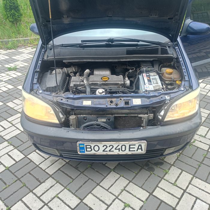 Продам авто Opel Zafira a