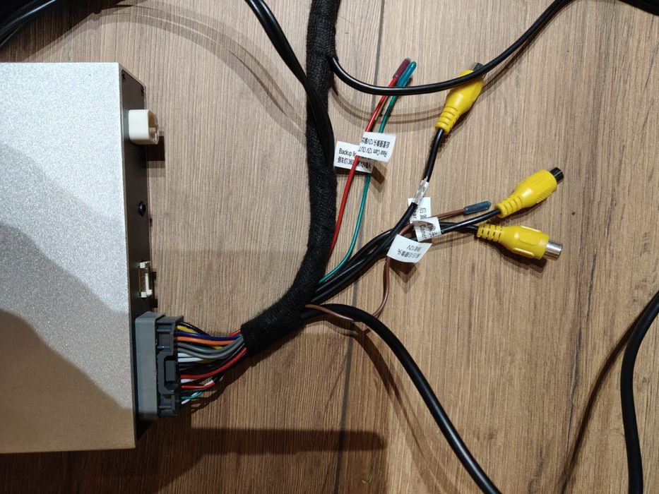 MODUŁ CARPLAY ANDROID AUTO dla BMW z systemem CIC E90 E91 E92 E93 E60