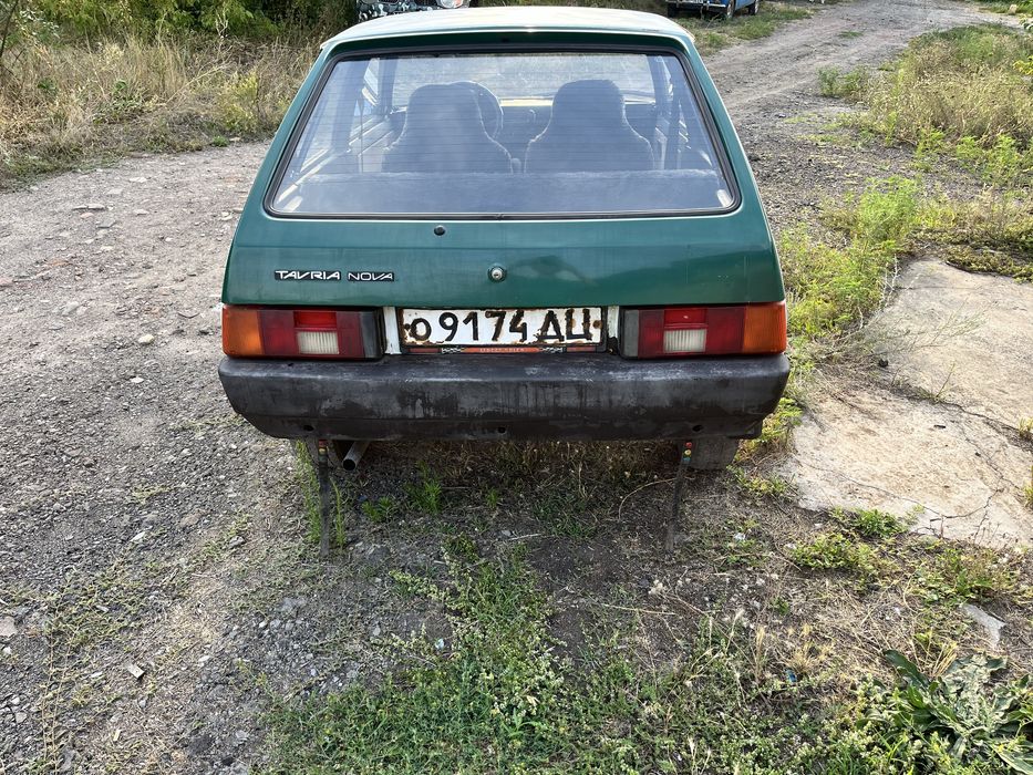 Заз   таврия   1992