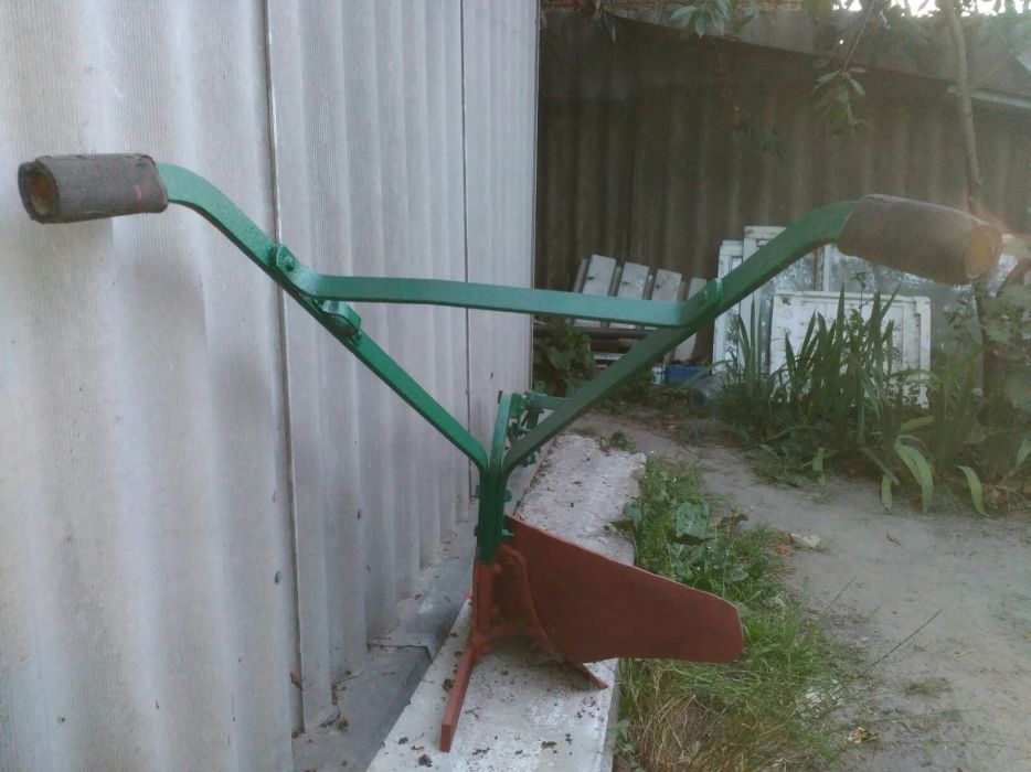 Плуг Конный ( для оранки)