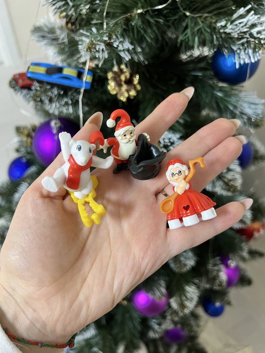 Новорічна серія кіндер