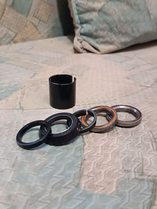 Рульова система на трюковий самокат.