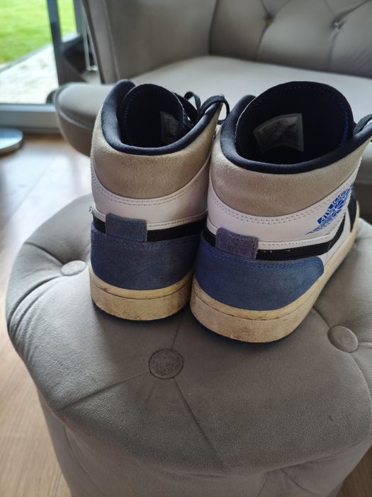 Nike Jordan 1 Mid SE rozm 42,5
Królewski Czarny Palec