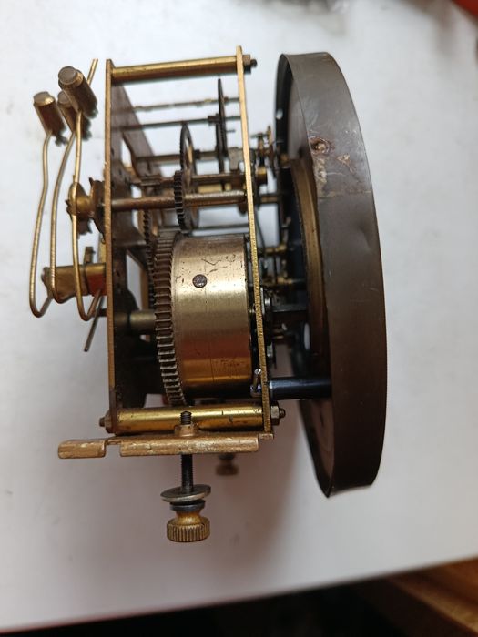 Продам механізм для настінного годинника