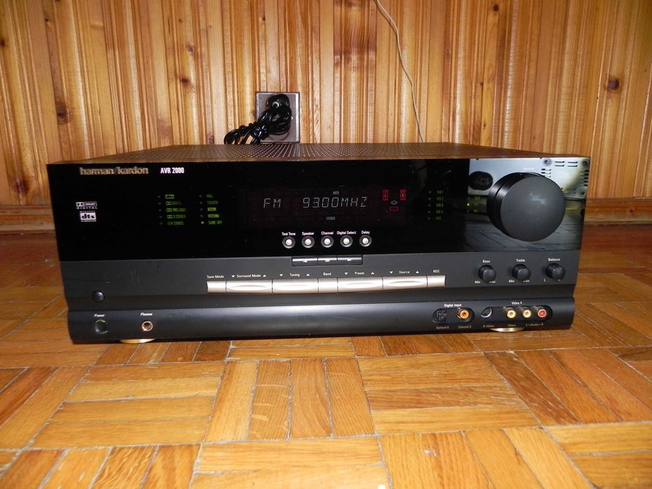 Amplituner Harman Kardon AVR 2000