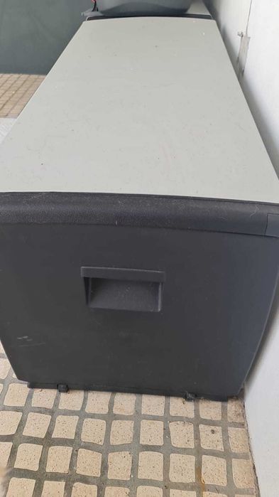 Caixa de Armazenamento Multiuso - Espaçosa, Versátil e Resistente!