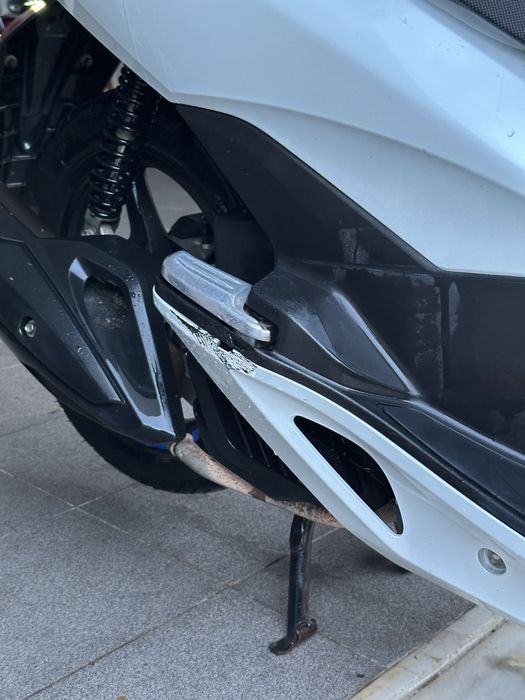 Pcx do ano 2015 bem estimada