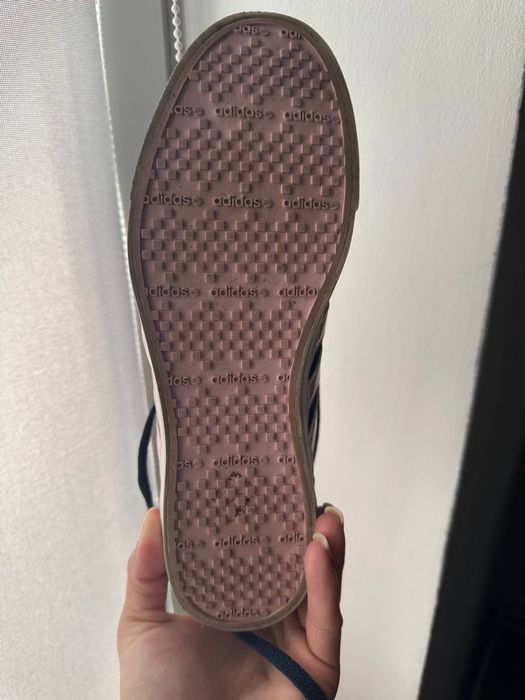 Высокі кросівки Adidas