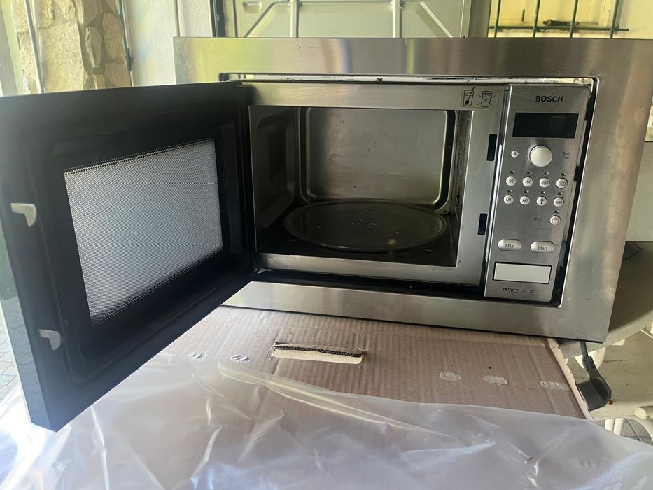 Micro-ondas de Encastre Bosch Inox