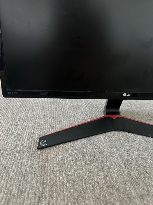 LG 24MP59G-P (24” Gaming IPS)