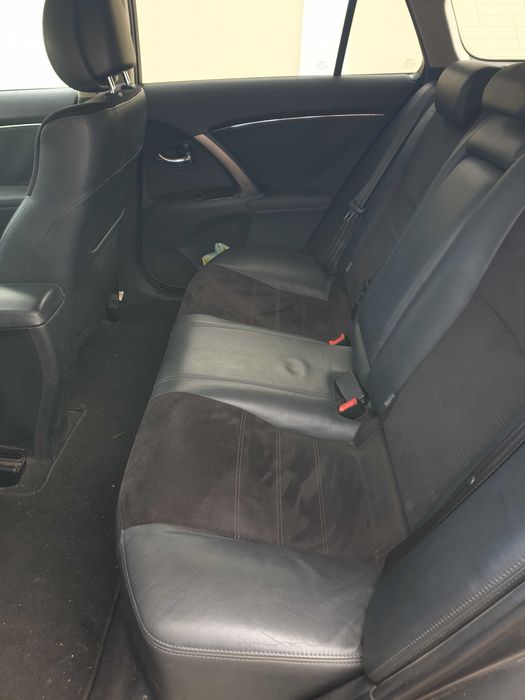 Toyota Avensis Carrinha 2012