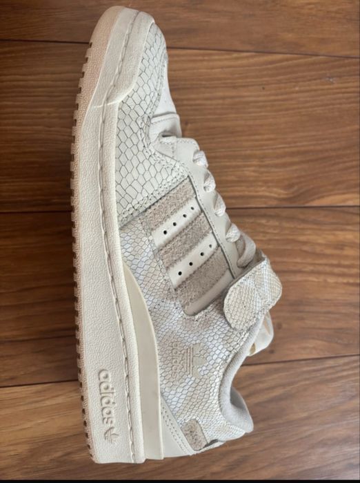 Buty adidas sportowe
