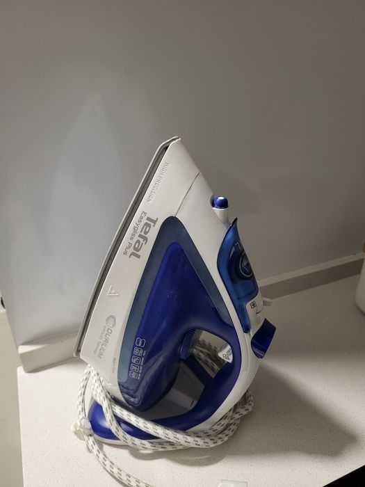 Ferro de engomar Tefal
