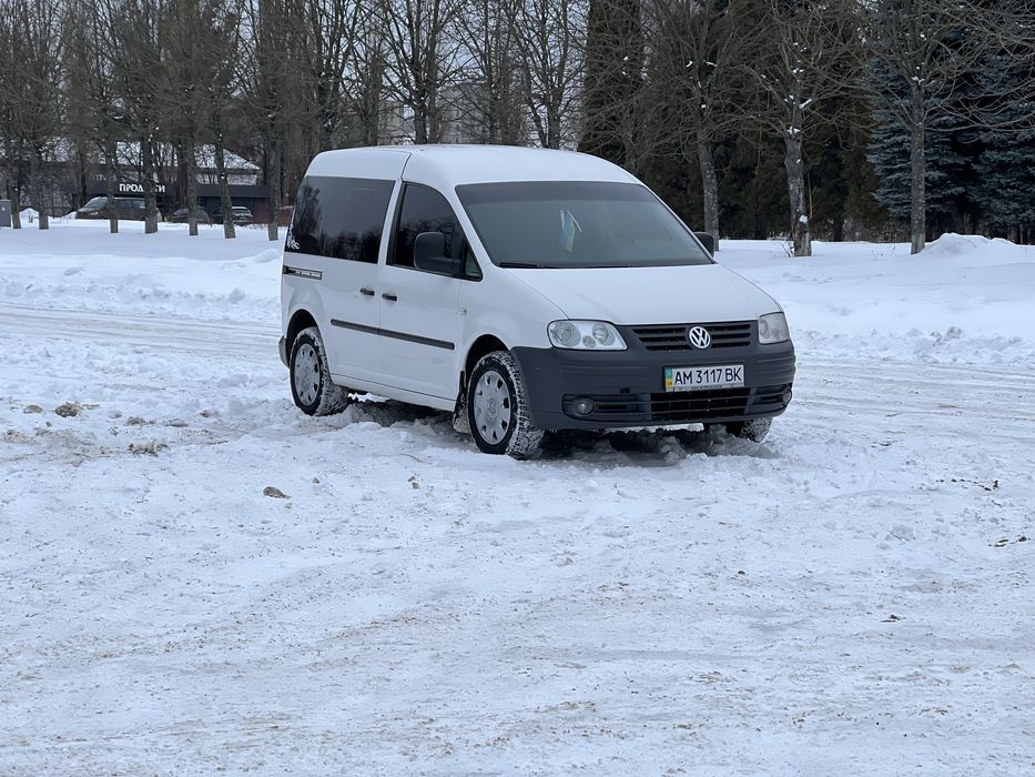 Продам Volkswagen Caddy