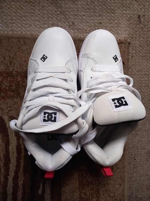 Buty sportowe , adidasy DG
