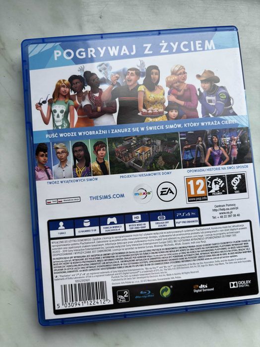 The sims 4 na playstation 4
