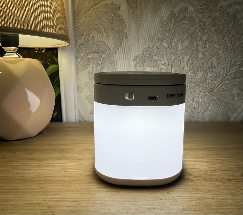 Ліхтар-нічник з акумулятором