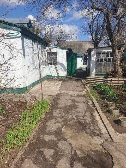 У продажу окремий будинок в Щербанях