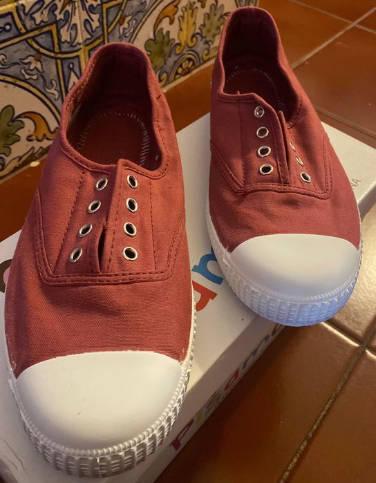 Ténis lona sem atacadores