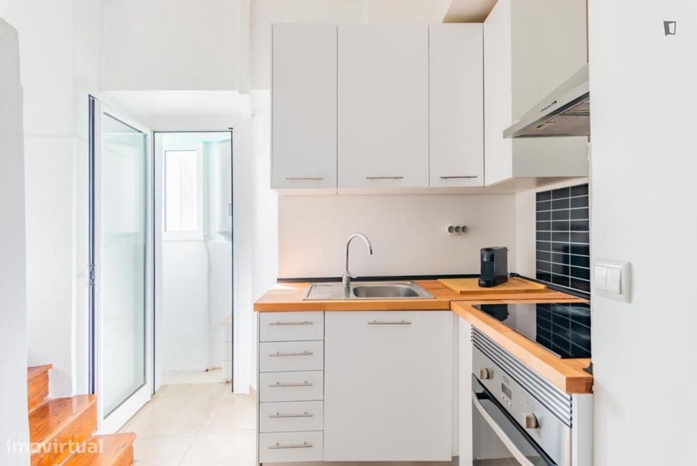 Apartamento com 2 quartos - localizado em Intendente Lisbon