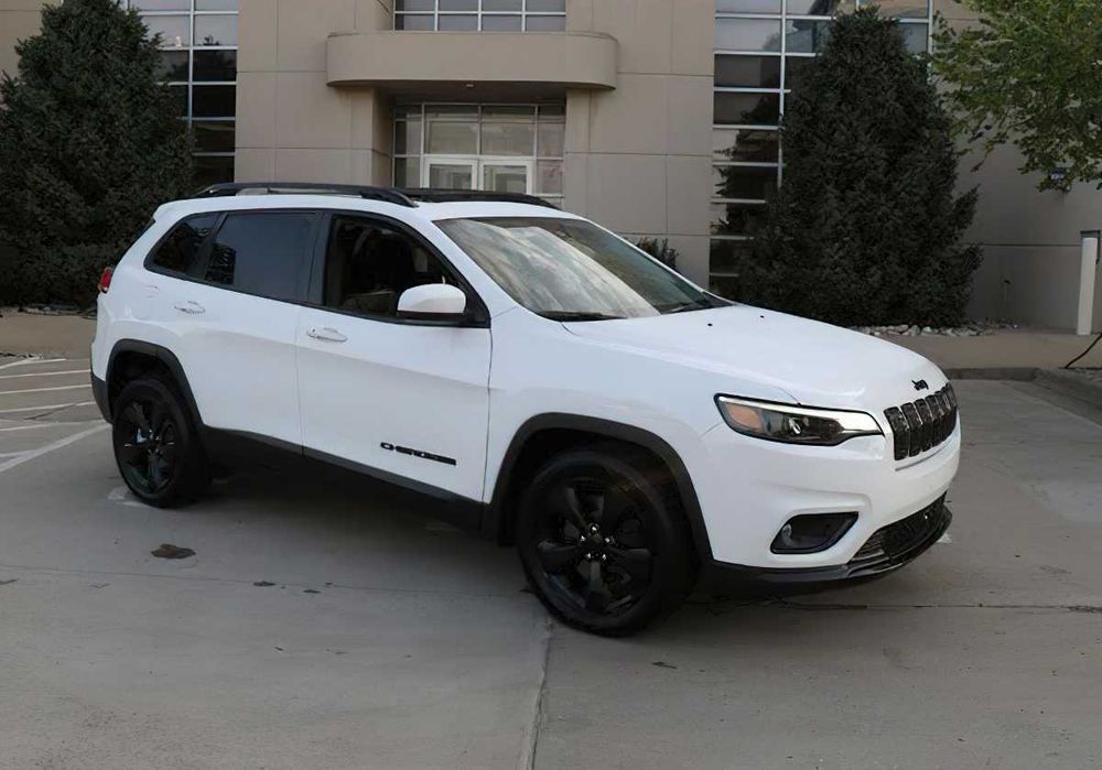 Jeep Cherokee      2022