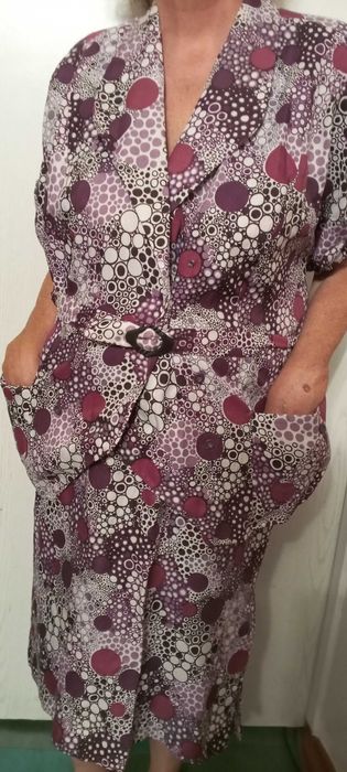 Кольоровий костюм 50-52 р-р